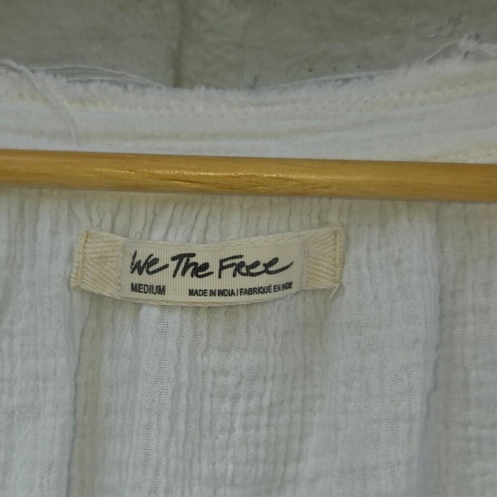 We The Free People Lucy Solid Swing Top - White Gauze - Size Medium - EUC - Picture 6 of 7
